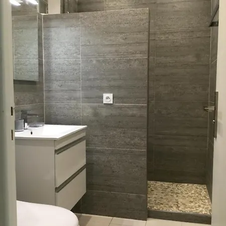 Carré D’or Super 2 Pièces Apartamento