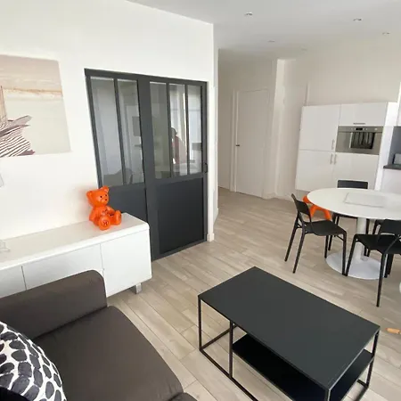 Apartman Carre D'or Super 2 Pieces